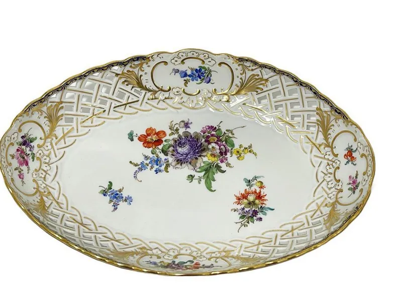 Discount Pamono Small Oval Meissen Porcelain Openwork Dish, 1920s