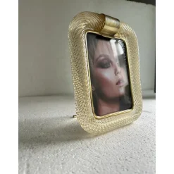 Pamono Small Picture Frame in Murano Glass and Brass by Simoeng> Decorative Objects