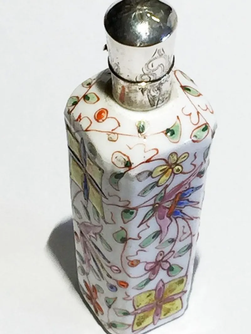 Pamono Small 19th Century Porcelain Enameled Scent Perfume Bottle