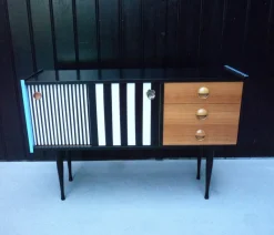Pamono Small Vintage Chest of Drawers, 1950s> Dressers, Commodes & Chests