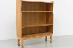 Sale Pamono Small Vintage Danish Oak Bookcase in the style of Kjærnulf, 1960s