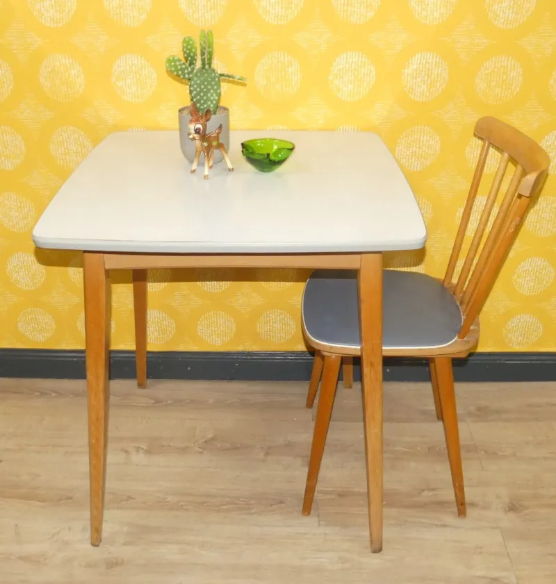 Pamono Small Vintage Kitchen Table in Wood, 1960s> Dining Tables & Sets