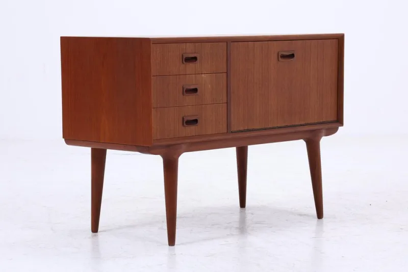 Online Pamono Small Vintage Teak Sideboard by Omann Jun, 1960s