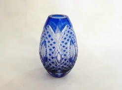 Pamono Small Vintage Vase in Cut Bohemian Crystal with Cobalt Blue, 1960s> Vases