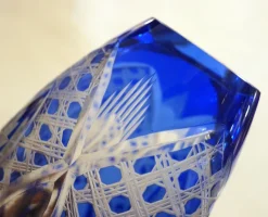 Pamono Small Vintage Vase in Cut Bohemian Crystal with Cobalt Blue, 1960s><noscript><img width=