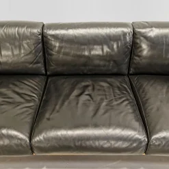 Pamono Sofa and Armchairs Mod. Bastiano in Oak Wood and Black Leather by Afra and Tobia Scarpa for Gavina, 1960s, Set of 3><noscript><img width=