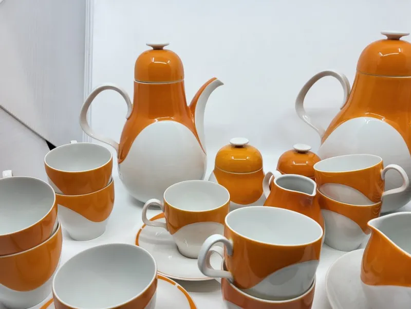 Hot Pamono Space Age Service in White and Orange Porcelain from Heinrich Bavaria, Germany, 1970s, Set of 73
