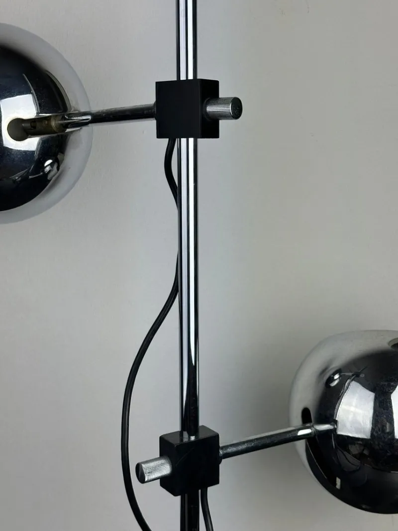 Pamono Space Age Table Lamp with Adjustable Chrome Ball Shades by Reggiani, 1970s> Table Lamps