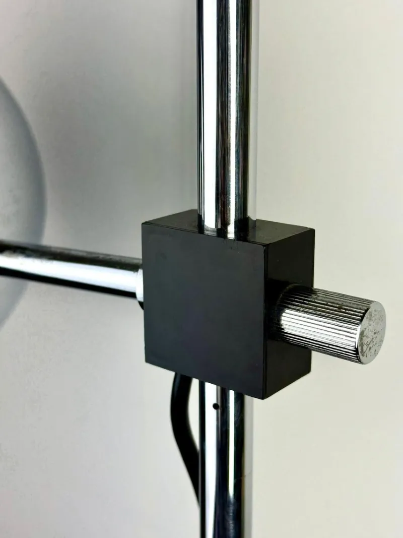 Pamono Space Age Table Lamp with Adjustable Chrome Ball Shades by Reggiani, 1970s> Table Lamps