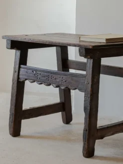Pamono Spanish Engraved Console Table, 1700s> Console Tables