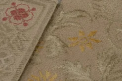 Pamono Spanish European Style Rug from R&K Principal Jahanshah Nazmiyal><noscript><img width=