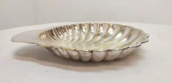 Sale Pamono Spanish Shell-Shaped Brass Tray, 1970s