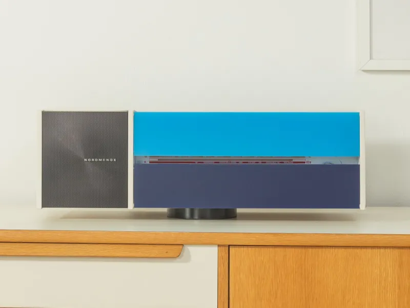 Clearance Pamono Spectra Futura M Radio by Raymond Loewy for Nordmende, 1970s