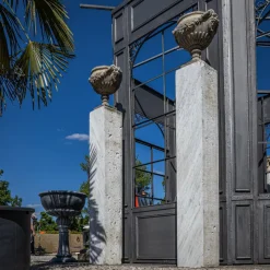 Pamono Square Carrara Marble Pedestals, Set of 2> Pedestals And Columns