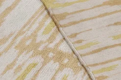 Pamono Square Kilim Rug with Ikats Pattern from R&K Principal Jahanshah Nazmiyal><noscript><img width=