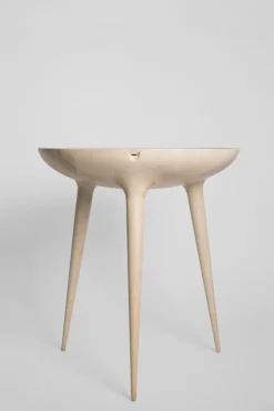New Pamono 21st Century Trojan Chess Table & Set in White from Futuro Studio