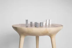 New Pamono 21st Century Trojan Chess Table & Set in White from Futuro Studio