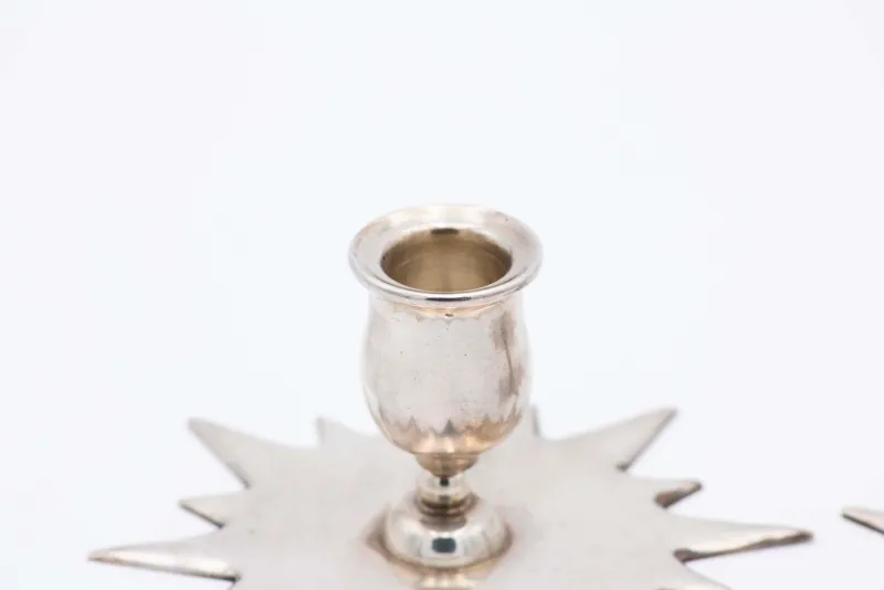 Pamono Star-Shaped Silver Candlesticks, Set of 2> Candleholders