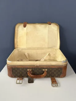 Pamono Suitcase in Leather from Louis Vuitton> Trunks Crates & Baskets