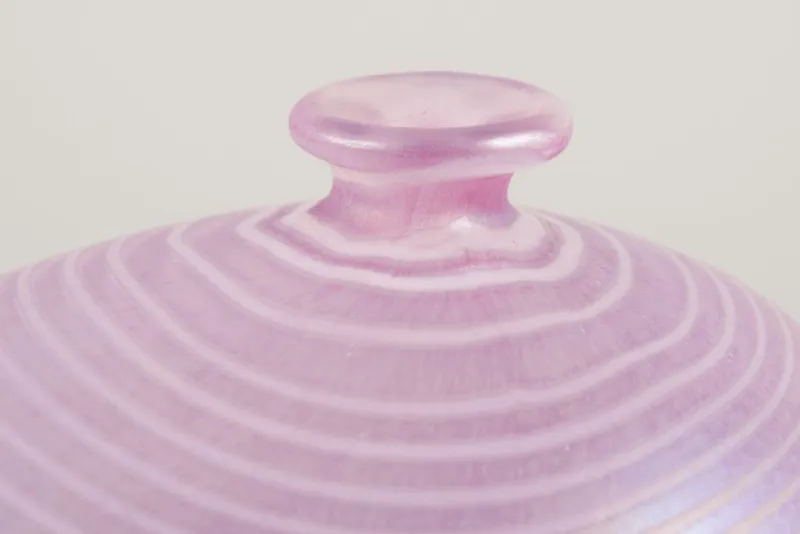 Outlet Pamono Swedish Aphrodite Vase in Pink Art Glass by Bertil Vallien for Kosta Boda, 1980s