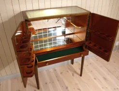 Pamono Swedish Pyramid Mahogany Bar Cabinet by Förenade Möbler Linköping, 1940s><noscript><img width=