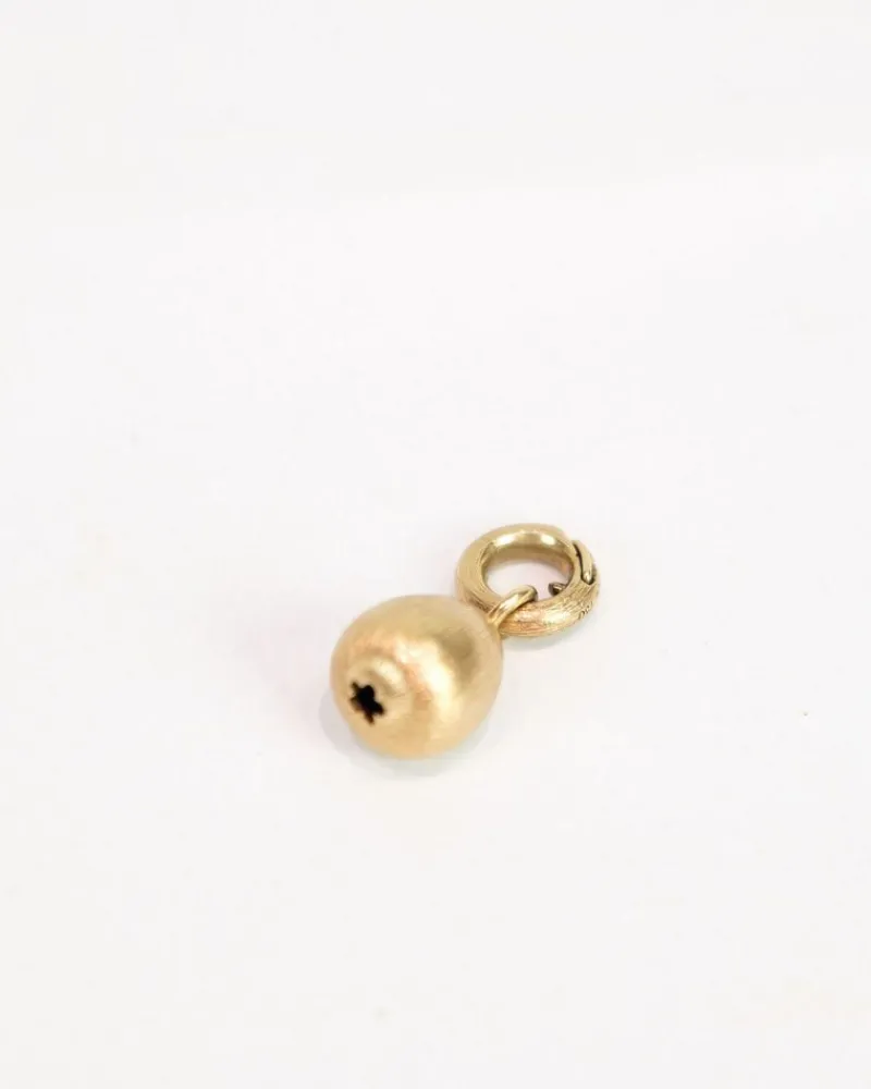 Clearance Pamono Sweet Drop Pendant in 18 Carat Gold by Ole Lynggaard for Charlotte Lynggaard