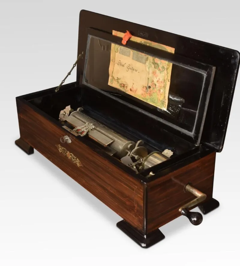 Outlet Pamono Swiss Rosewood and Brass Musical Box