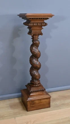 Pamono Swivel Column in Walnut, 1900s> Pedestals And Columns