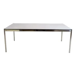 Hot Pamono Table in Resin White from USM Haller