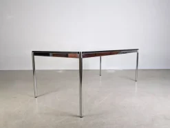 Hot Pamono Table in Resin White from USM Haller