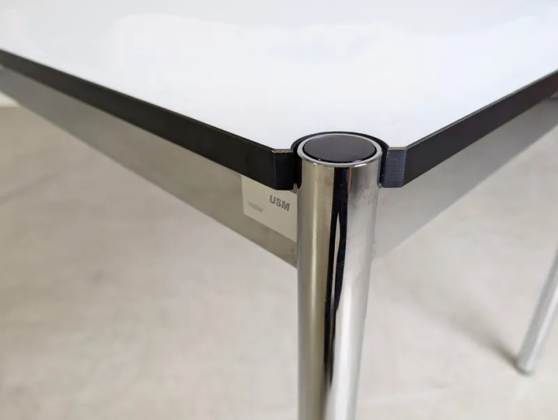 Best Pamono Table in Resin White from USM Haller
