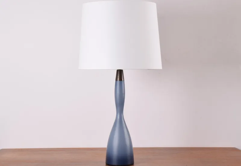 Hot Pamono Tall Danish Modern Gourd-Shaped Table Lamp in Blue Glass from Kastrup Holmegaard, 1960s