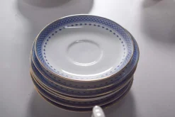 Sale Pamono Tea Set in Portuguese Porcelain from Vista Alegre, 1920, Set of 38