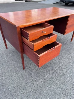 Hot Pamono Teak Desk from Wilhelm Renz, 1960s