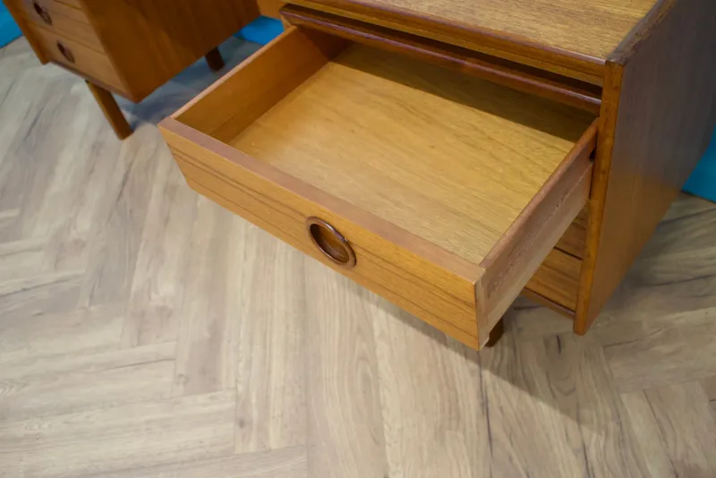 Pamono Teak Dressing Table, 1960s> Dressing Tables