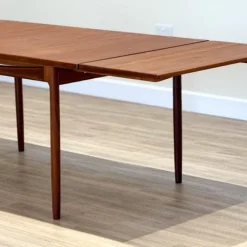 Pamono Teak Extending Dining Table by Kofod Larsen for G-Plan, 1960s><noscript><img width=