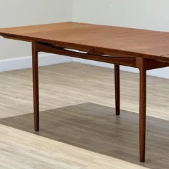 Pamono Teak Extending Dining Table by Kofod Larsen for G-Plan, 1960s><noscript><img width=