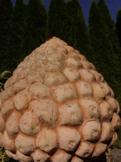 Pamono Terracotta Pinecone Garden Sculptures, 1980s, Set of 2><noscript><img width=