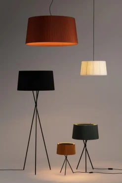 Discount Pamono Terracotta Tripode G5 Floor Lamp by Santa & Cole