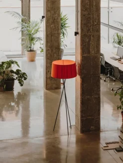 Discount Pamono Terracotta Tripode G5 Floor Lamp by Santa & Cole