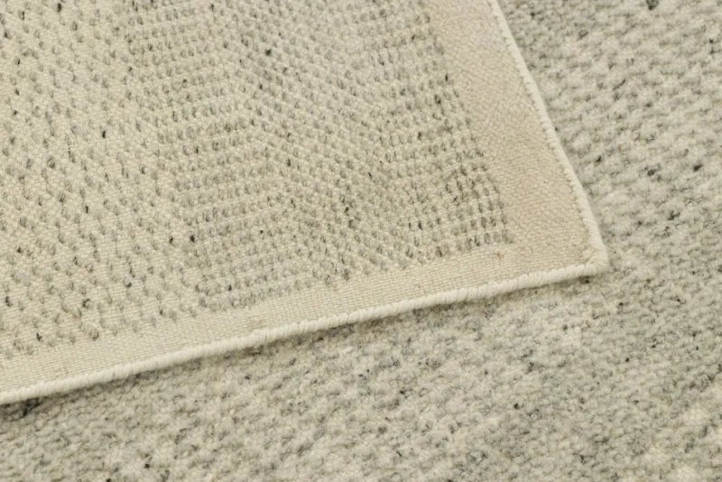 Hot Pamono Textural Rug in Cream Tones from R&K Principal Jahanshah Nazmiyal