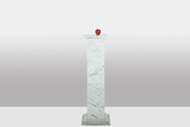 Pamono 20th Century Art Deco Columns in White Marble, Set of 2> Pedestals And Columns