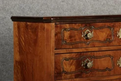 Pamono 18th Century Baroque Chest of Drawers in Walnut, 1750s><noscript><img width=