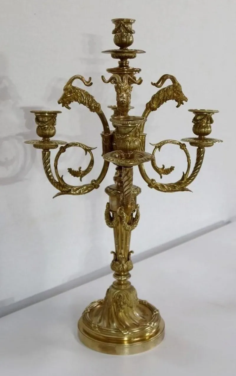 Hot Pamono 19th Century Bronze Candelabrum