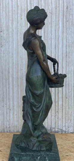 Pamono 20th Century Cast Bronze Nymph Statue by Ferdinando De Luca, Italy