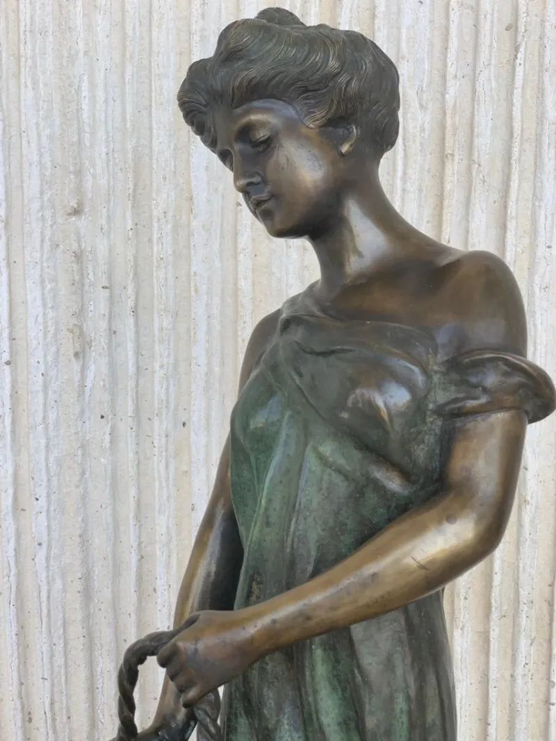 Pamono 20th Century Cast Bronze Nymph Statue by Ferdinando De Luca, Italy