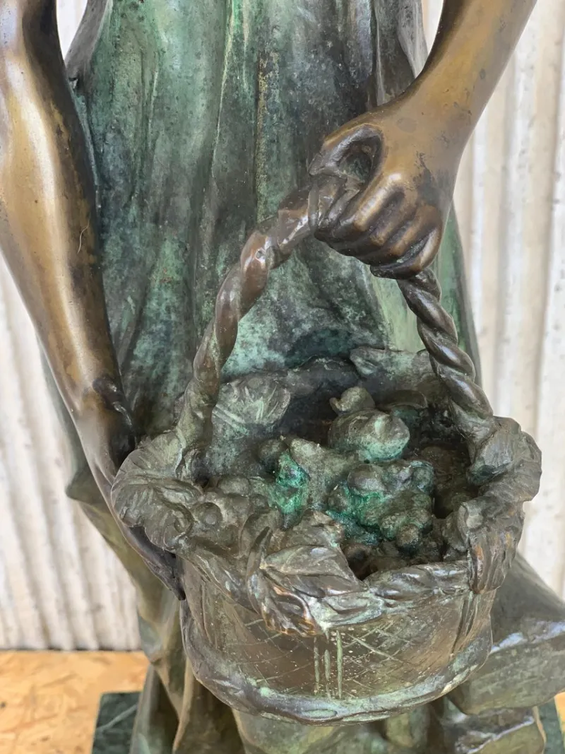 Pamono 20th Century Cast Bronze Nymph Statue by Ferdinando De Luca, Italy