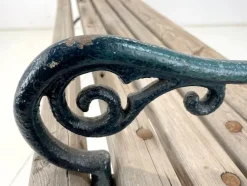 Hot Pamono 19th Century Cast Iron and Wood Bench