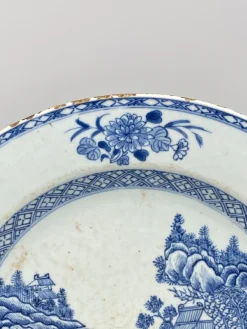 Clearance Pamono 18th Century Chinese Blue and White Porcelain Dish with Pagoda Motif