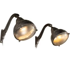 Pamono 20th Century Dutch Polished Metal Outdoor Lamps, 1920s, Set of 2> Garden Lighting